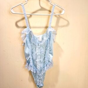 DELICATES Vintage Pastel Aqua Lace Langerie size M